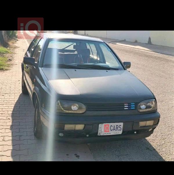 فولكسفاغن جولف 1993 للبيع في العراق - كركوك